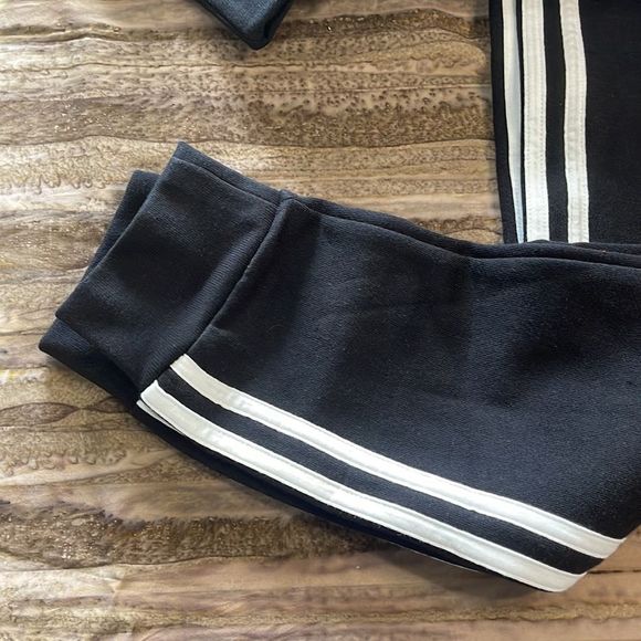 Adidas Little Boys Zip Front Essential Fleece Hoodie and Jogger - Picture 5 of 16